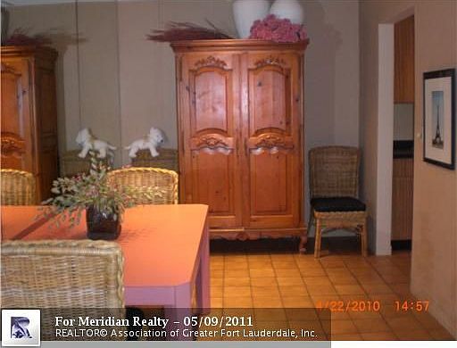 2nd image of 90 NE 19th Ave APT 5