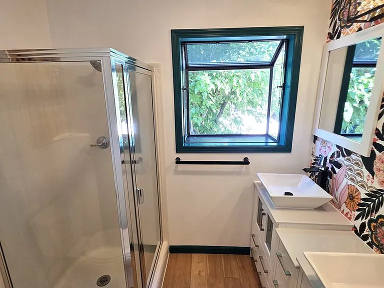 1317 Sherwood Dr — Photo 32