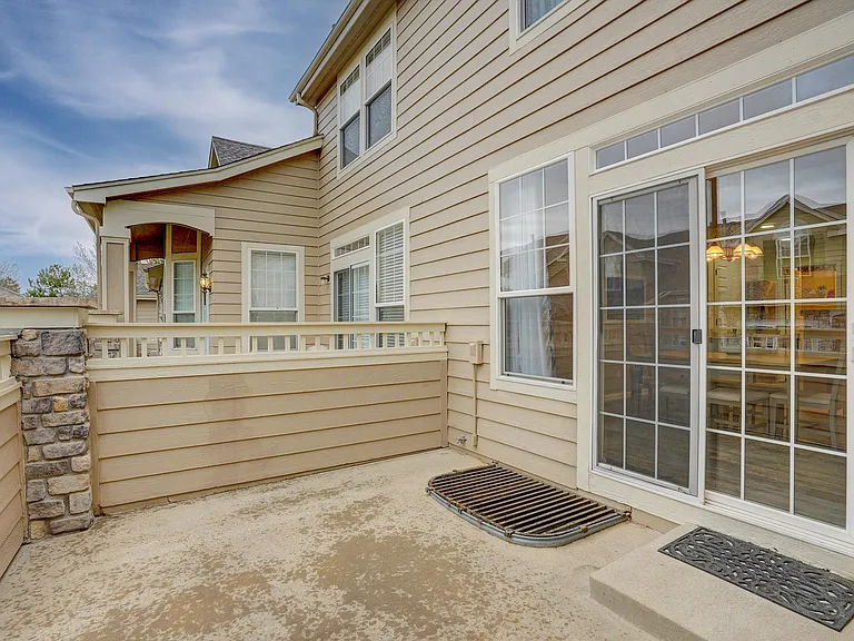 10129 Grove Ct — Photo 16