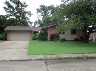 5500 SE Harvard Dr, Bartlesville, OK 74006