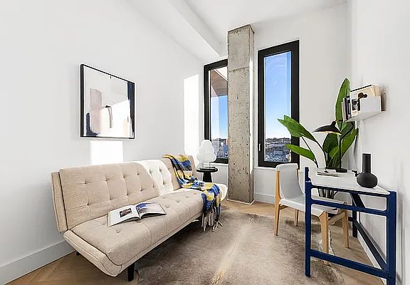 5th image of 1437 Hancock St APT 2A