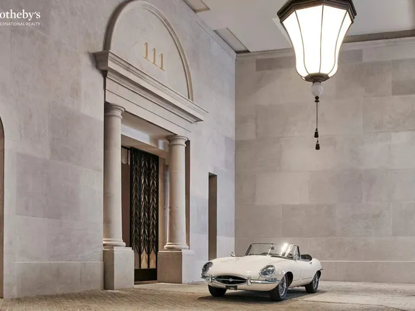 111 West 57th Street image 8 of 25