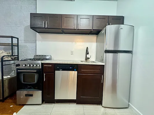 Rented by Avenues Real Estate | media 1