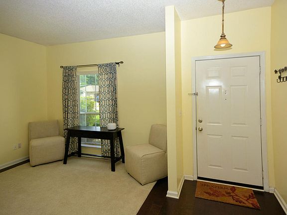 4th image of 11056 Beckley Pl