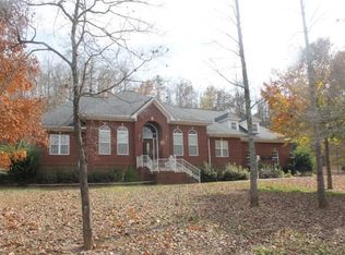 294 County Road 555, Valley Head, AL 35989