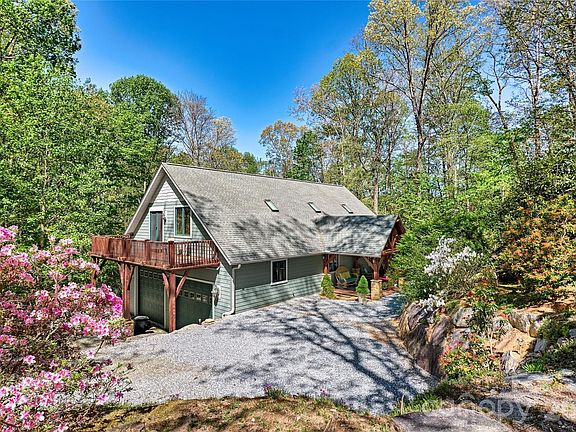 2nd image of 178 Whetstone Gap Rd