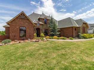 5451 Cottonwood Creek Cir, Norman, OK 73069