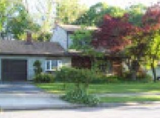 2218 Charwood Dr, Wilmington, DE 19810