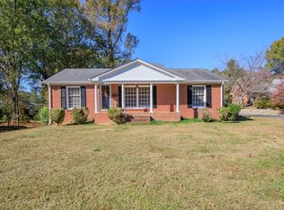 136 Tyler St, Summerville, GA 30747