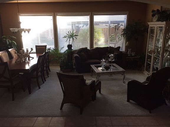 3rd image of 510 Aldershot Ct