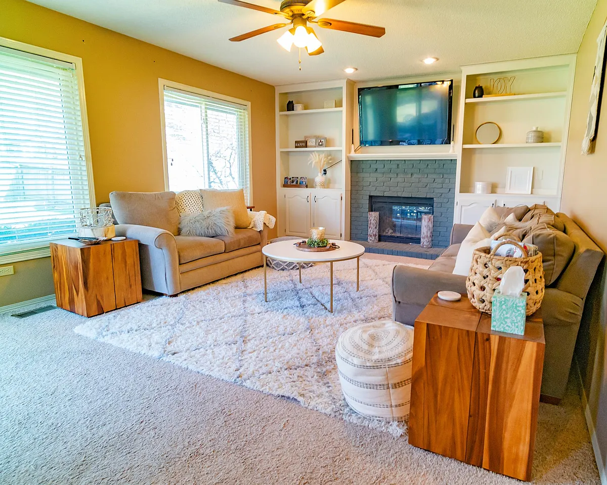 Building Photo - 9915 Tanglewood Dr