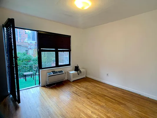 Rented by JM Preston Properties LLC | media 11