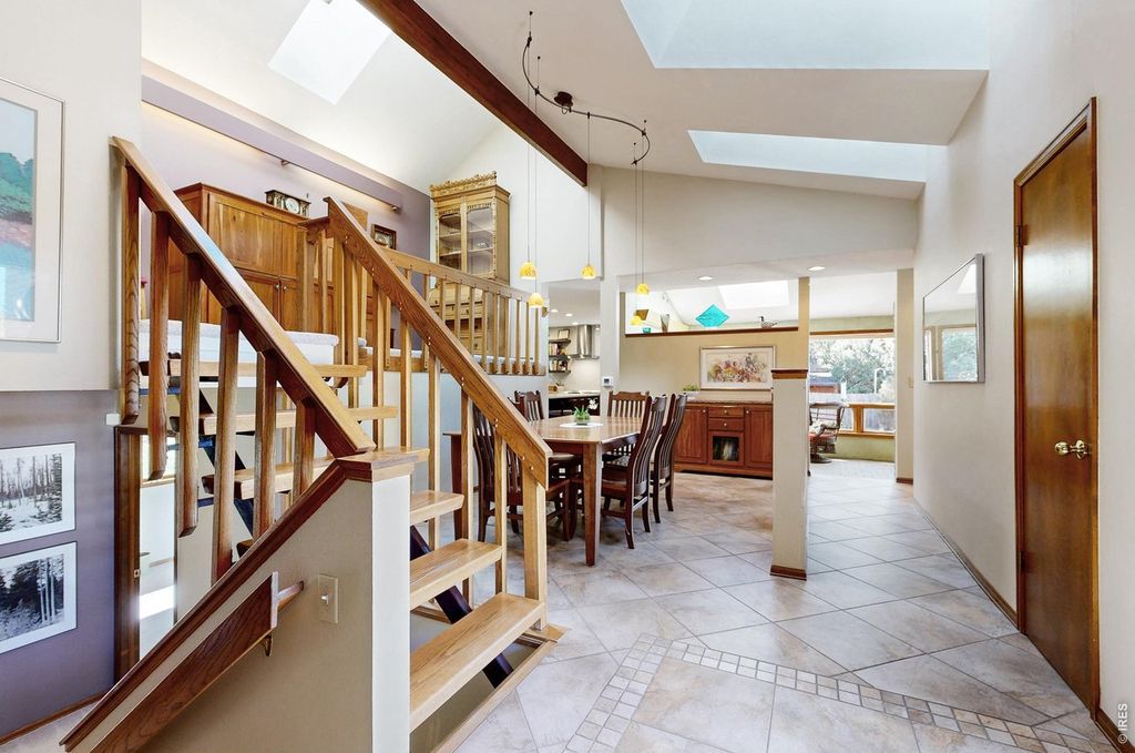 3530 Akron Ct
