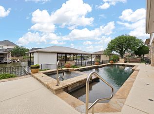 2705 Harborside Dr, Granbury, TX 76048