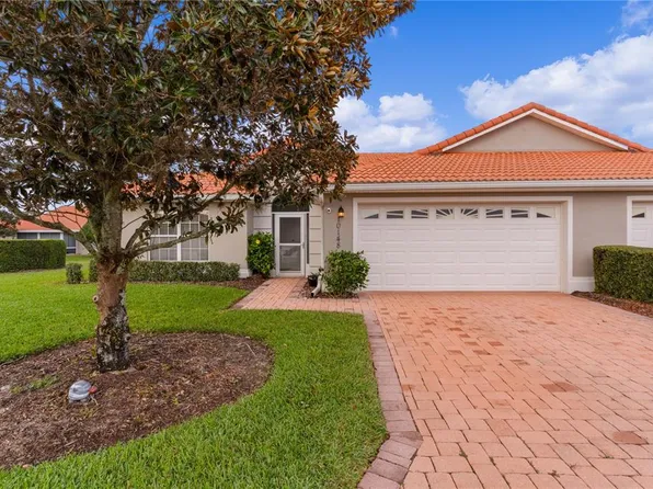 10148 Mainsail Dr, Oxford, FL 34484