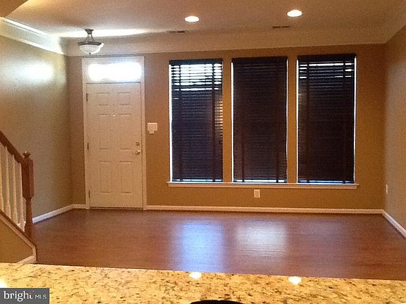 3rd image of 1828 Wheyfield Dr #5-A