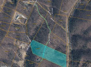 Falling Tree Trl, Great Cacapon, WV 25422