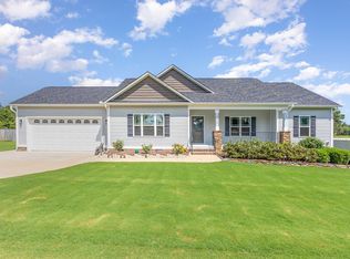 5750 Old Fairground Rd, Benson, NC 27504