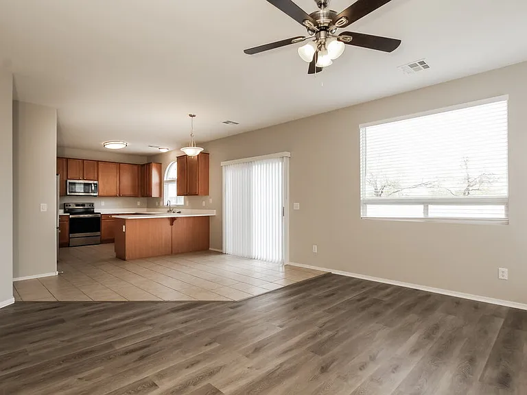 1626 E Aspen Ave — Photo 6
