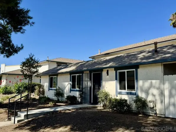 3412 Los Mochis Way, Oceanside, CA 92056