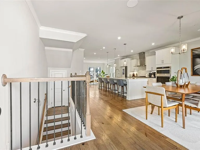 2145 Burnside Dr NW — Photo 3