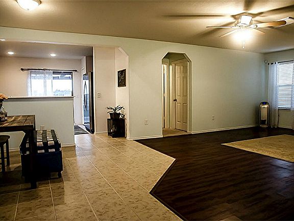 2nd image of 13306 Gardenia Mist Ln