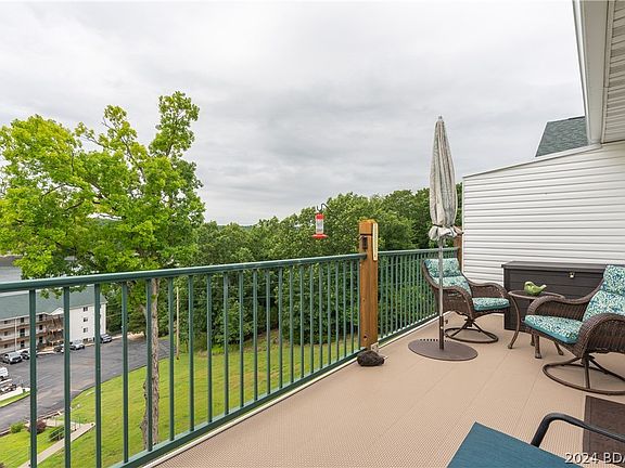 5th image of 72 Park Pool Dr #4A