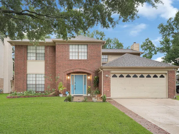 7842 Sunny Ridge Dr, Houston, TX 77095
