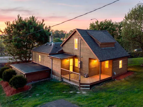 330 Division St, Excelsior, MN 55331