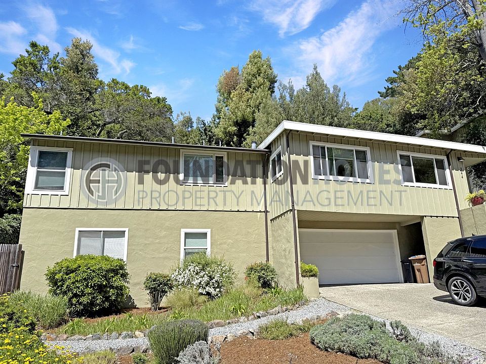 1st image of 344 Los Cerros Dr