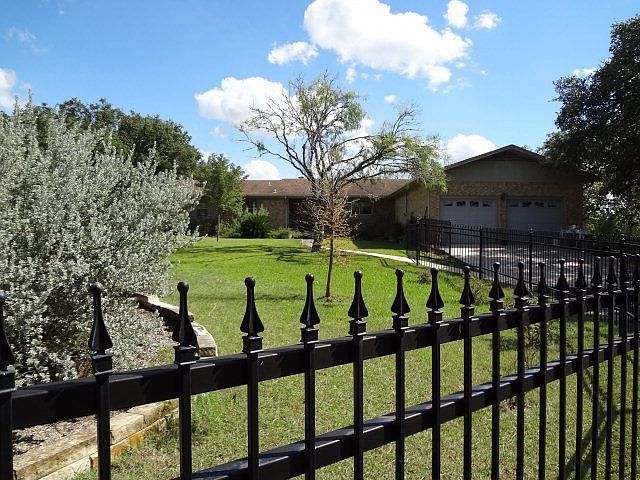1st image of 1431 Greystone Dr