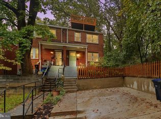 2356 Green St SE, Washington, DC