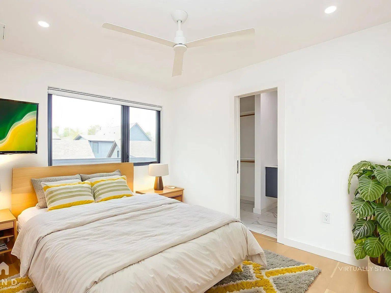 3 bed, 3.5 bath, 1400 sqft, $3,395 — Photo 3