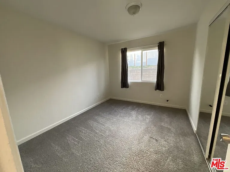 243 S Sutter St — Photo 8