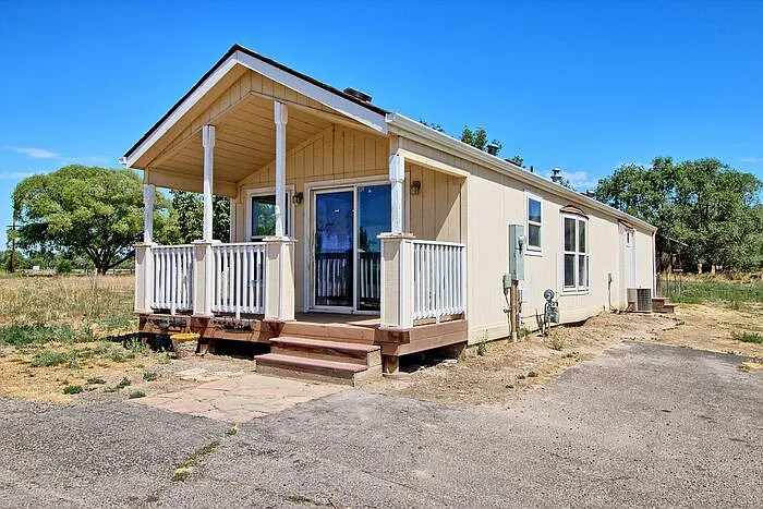 3342 E 3/4 Rd #B — Photo 2