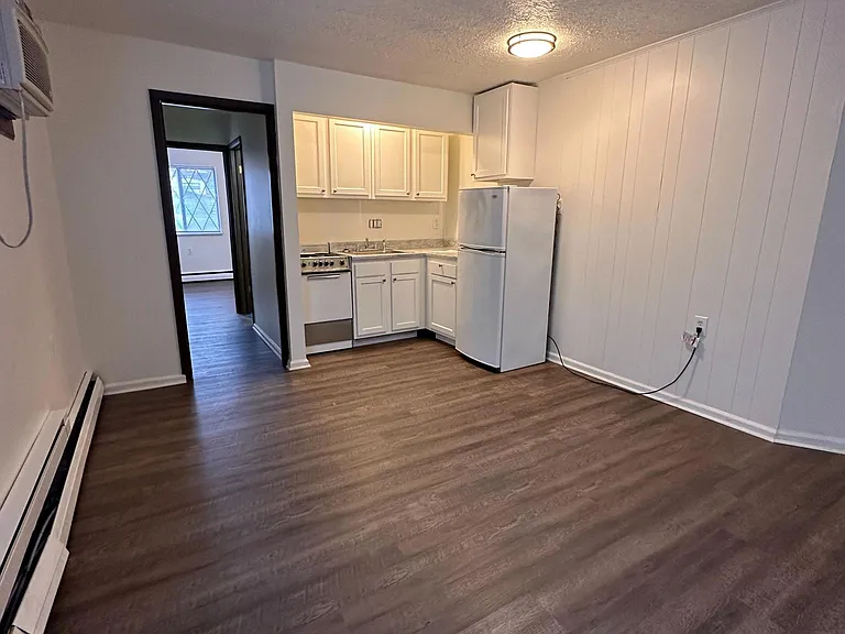 757 5th St #7-37 — Photo 8
