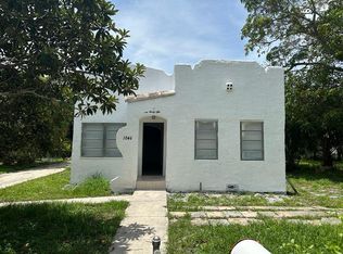 1046 30th Ct, West Palm Beach, FL 33407