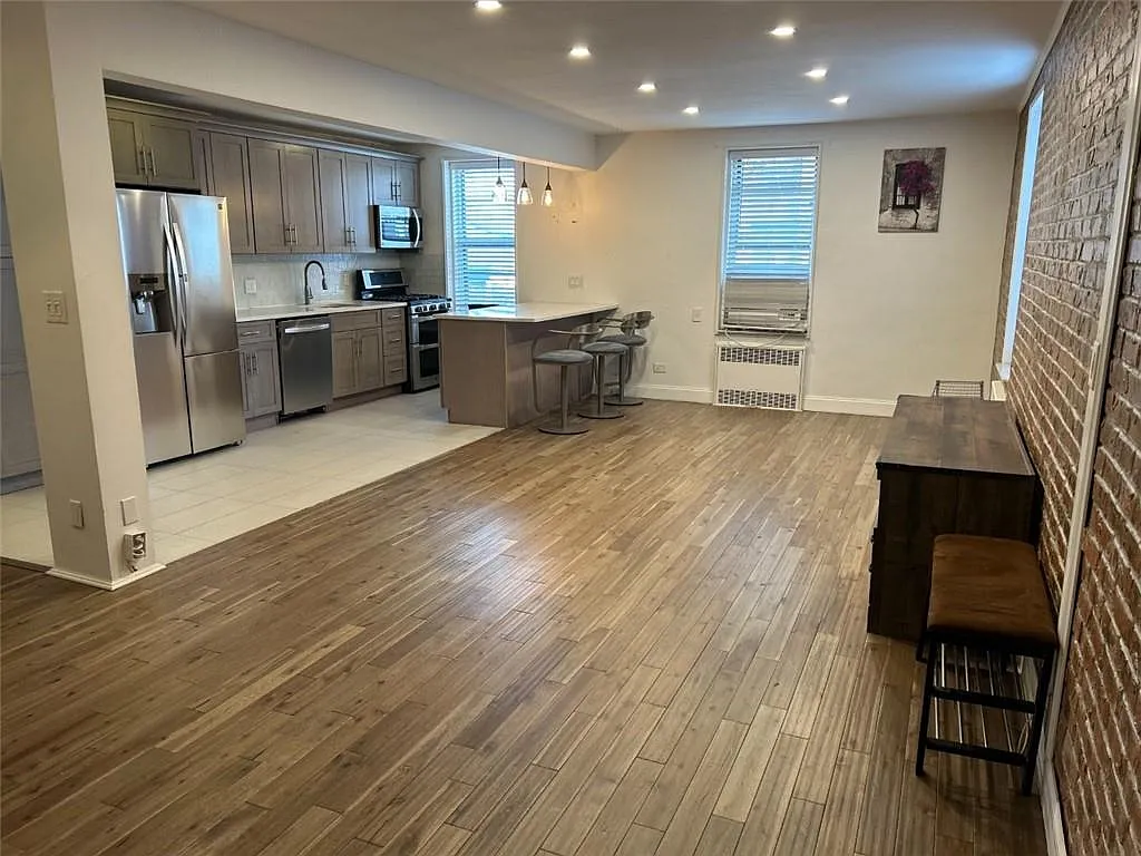 2232 Brigham St APT 2K photo 1