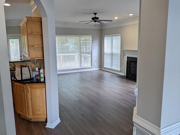 4th image of 10221 Claybrooke Dr