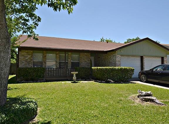 2nd image of 1409 E Mesa Park Dr