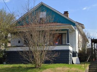 408 Wyoming St, Charleston, WV 25302