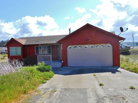 2nd image of 713 NW Oceania Dr