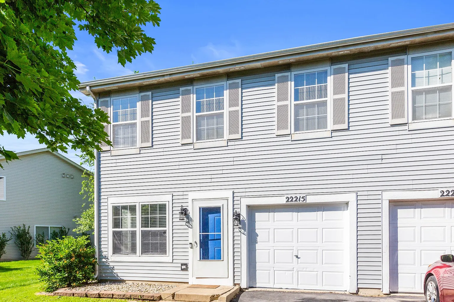 22215 W Niagara Trl photo 1
