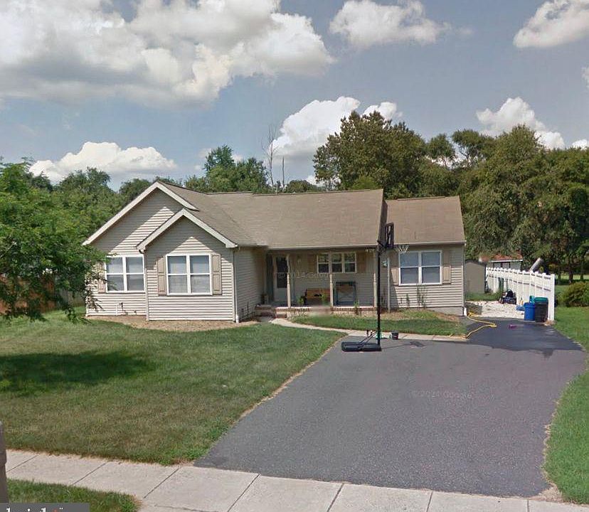 2nd image of 860 Timber Brook Dr