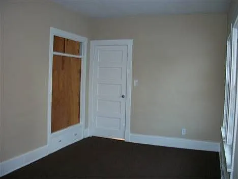 318 Orange St photo 1