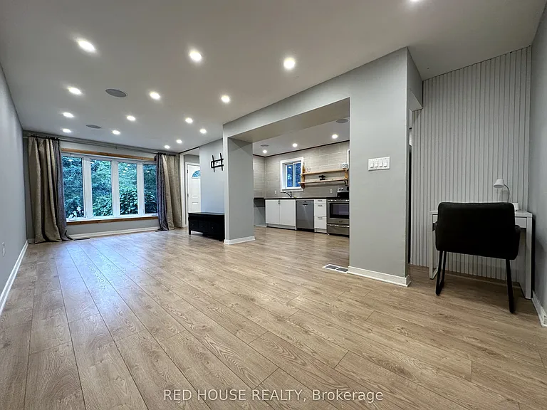 52 Charlbrook Ave — Photo 1