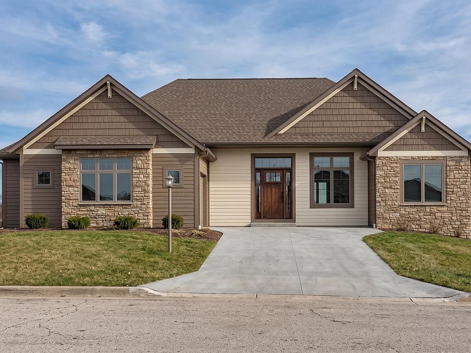 1st image of 303 Clear Pond Way