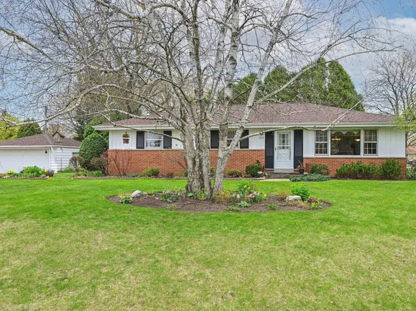 6453 West Darnel AVENUE, Brown Deer, WI 53223