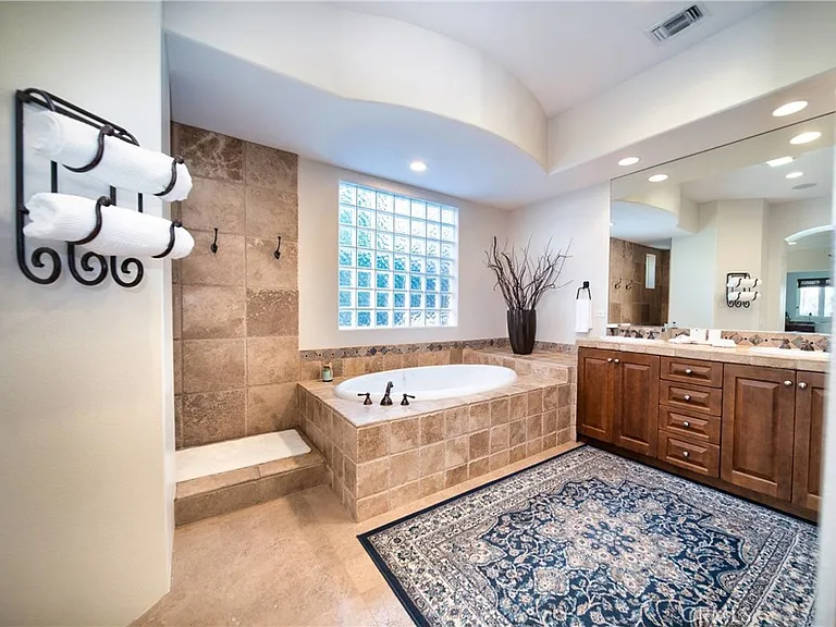 56705 Village Dr — Photo 18