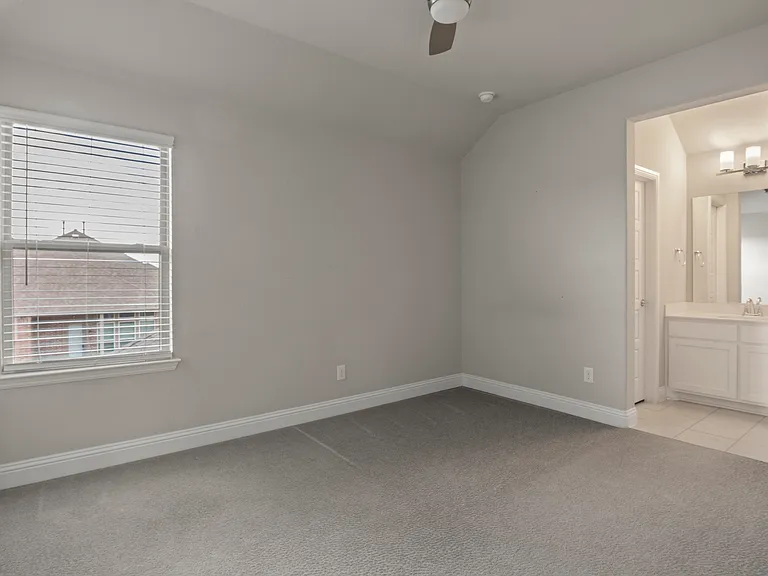 2195 English Ivy Rd — Photo 32